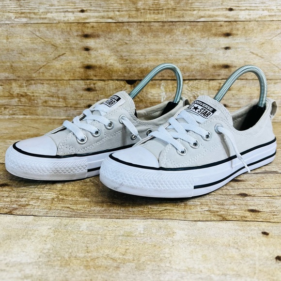 Converse Size 6 Elastic Heel Low-Top Sneakers - Picture 2 of 15